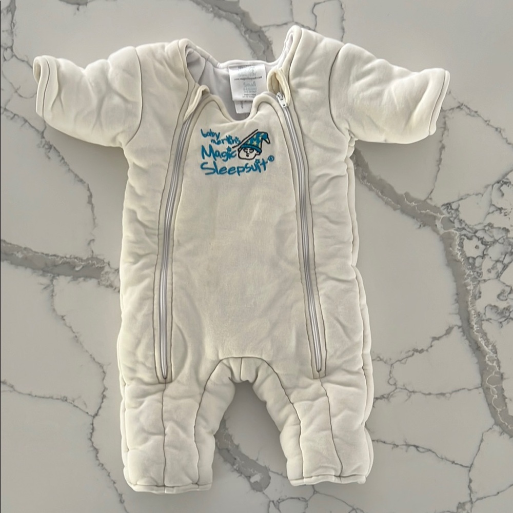 Cream Baby Merlin’s Magic Sleepsuit (S)